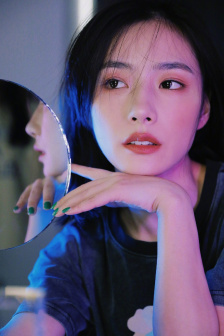 女性私密粉嫩部位SPA